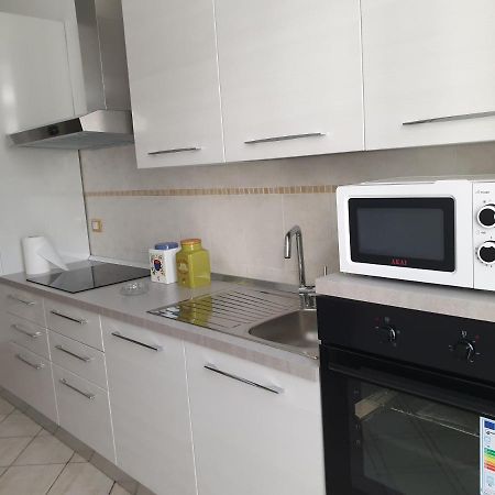 Casa Fiorella Σαβόνα Εξωτερικό φωτογραφία